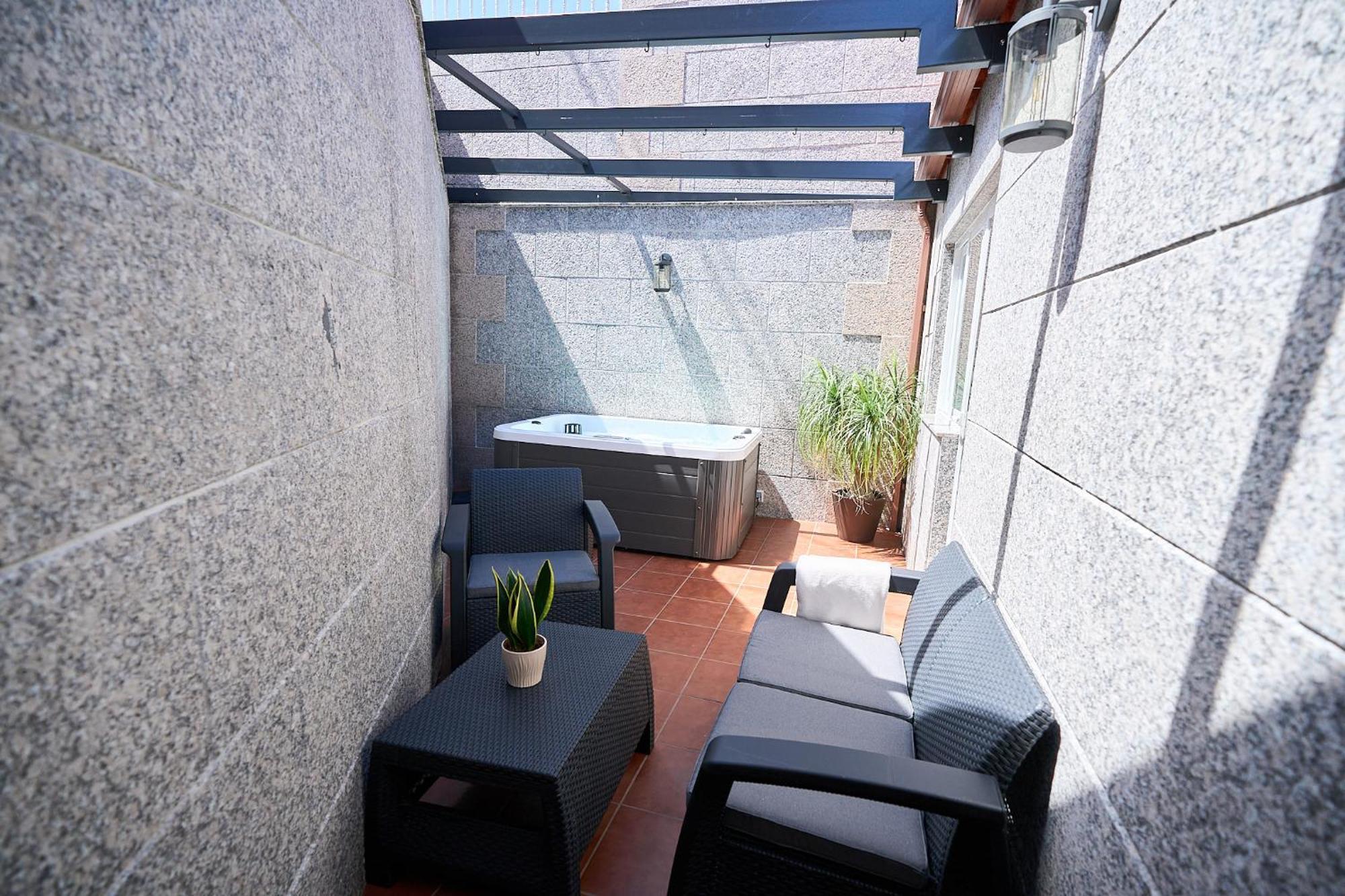 Apartamento Sanmartino Con Jacuzzi トゥイ エクステリア 写真