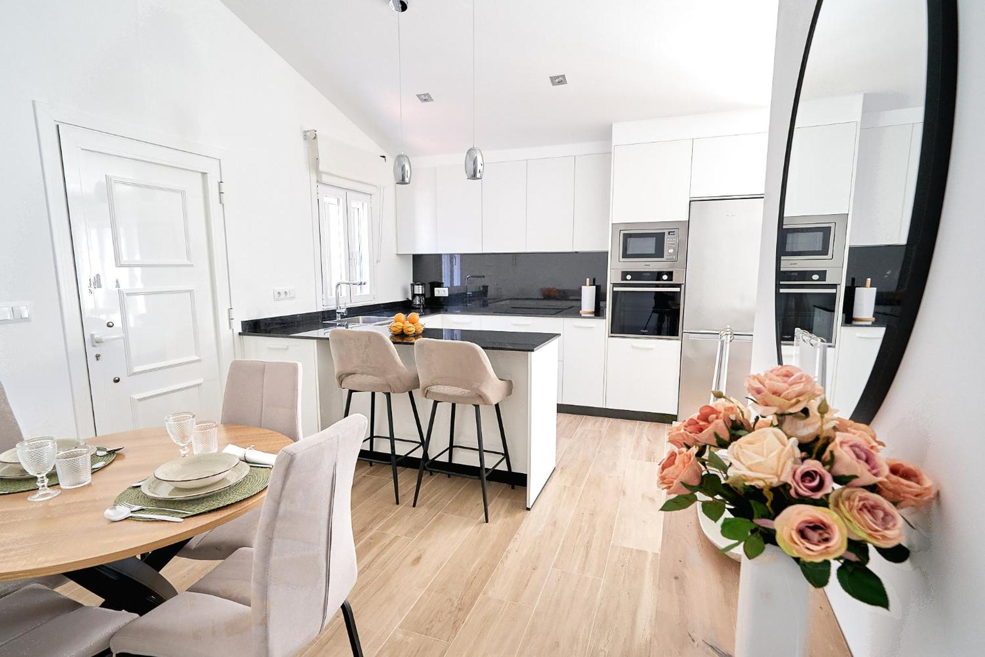 Apartamento Sanmartino Con Jacuzzi トゥイ エクステリア 写真